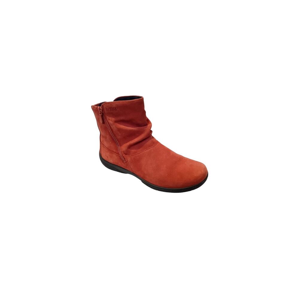 New Hotter Women’s 10 Suede Whisper Slouch Ankle Boot Orange Spice Lined Indie